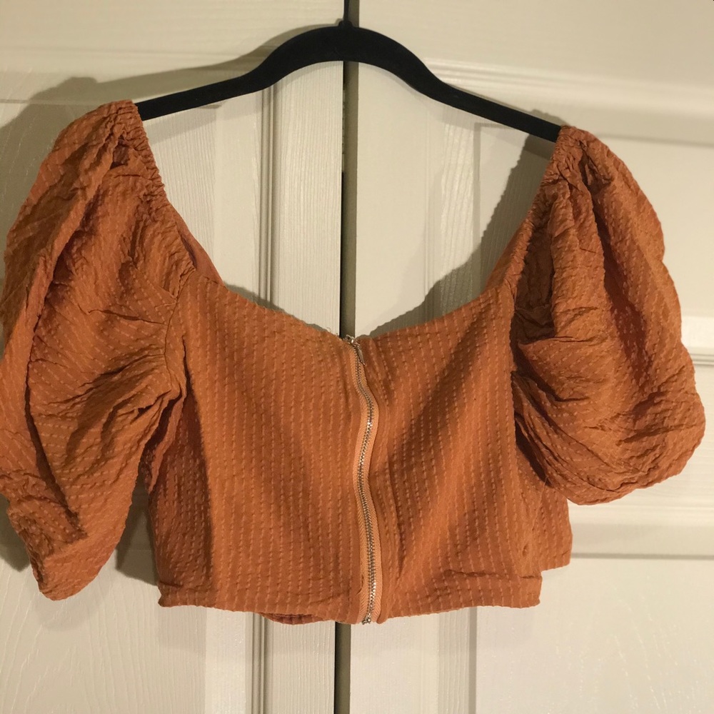 Pink Diamond - Ruffled Mustard Crop Top Medium - Picture 3 of 4